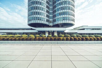 Photo art by Franz Sussbauer: symmetrical building in Munich