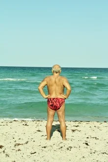 Photo art by Lucia Di Nucci: man on the beach with a nostalgic vibe