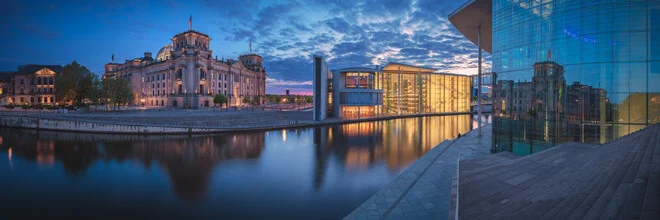 Photo art by Jean Claude Castor: serene panorama of Berlin's government district at dusk