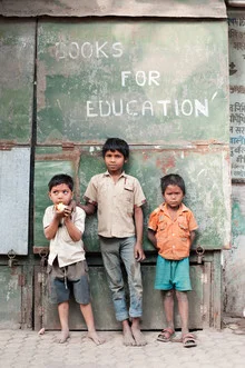 Photo art by Alexander Fitterling: Street children with books in Calcutta
