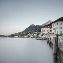 Beautiful landscape photo of Lake Garda at sunrise.