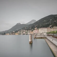 Photo art by Dennis Wehrmann: gentle sunrise over Lago di Garda