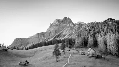 Photo art: gentle sunrise over the Rotwandwiesen in the Dolomites
