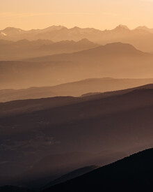 André Alexander, Bergpanorama im Sonnenuntergang (Italien, Europa)
