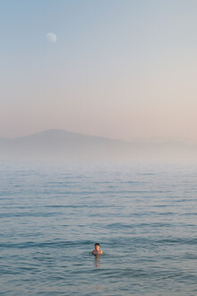 AJ Schokora, Busan Solitude