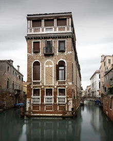 Fotokunst von Ronny Behnert: minimalistisches Venedig mit sanften Reflexionen