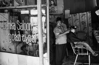 Wall art by Simon Bode: barber in Colombo giving a haircut in street life
