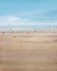 Christoph Gerhartz, Beach life - Netherlands, Europe)