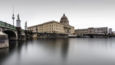 Photo art by Ronny Behnert: night shot of the Humboldt Forum in Berlin