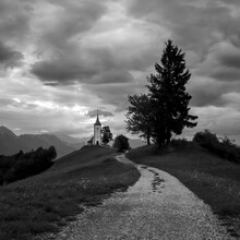 Christian Janik, Kirche der Hl. Primus und Felicianus (Slovenia, Europe)