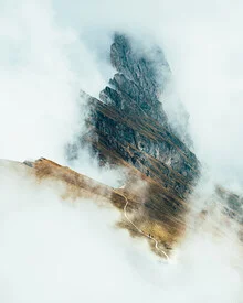 Island in the Clouds - Fineart photography by Lennart Pagel