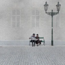 Photo art by Roswitha Schleicher-Schwarz: a couple sitting on a bench in the city.