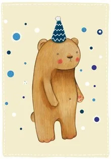 Illustration of a bear by Judith Loske, friendly and playful, ideal for a nursery.