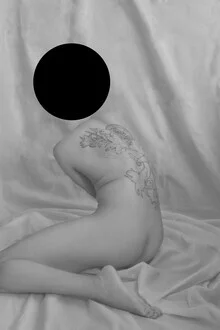 Photo art by Nora Hase: abstract self-portrait featuring body landscape