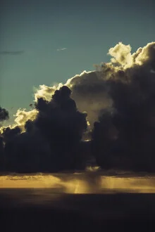 Fotokunst von Steffen Schulte-Lippern: ruhiger Sonnenuntergang über dem Ozean