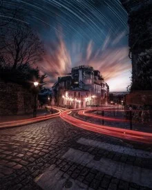 Photo art by Georges Amazo: pink house in Paris at sunset