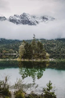 Photo art by Jessica Wiedemann: lonely island in a serene autumn landscape