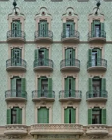 Classic façade - Fineart photography by Roc Isern