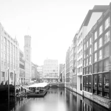 Photo art by Dennis Wehrmann: cityscape of Hamburg at Bleichensteg