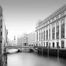 Cityscape of Hamburg featuring Bleichenbrücke in soft light