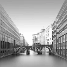 Photo art by Dennis Wehrmann: cityscape of the Ellerntorsbrücke in Hamburg