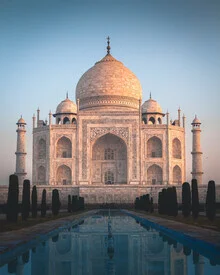 Photo art by Daniel Öberg: sunrise over the Taj Mahal in India