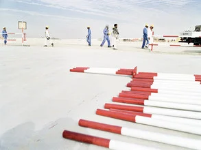 Fotokunst von Florian Büttner: Bauarbeiter auf einer Großbaustelle in Dubai.