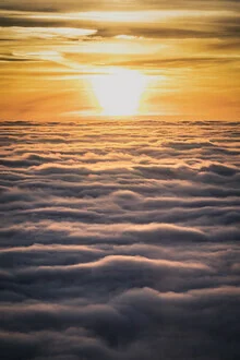 Photo art by Florian Eichinger: gentle waves in fog at sunset