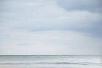 Photo art by Lena Weisbek: abstract sea in soft pastel colors