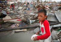 Emergency relief after Cyclone Haiyan