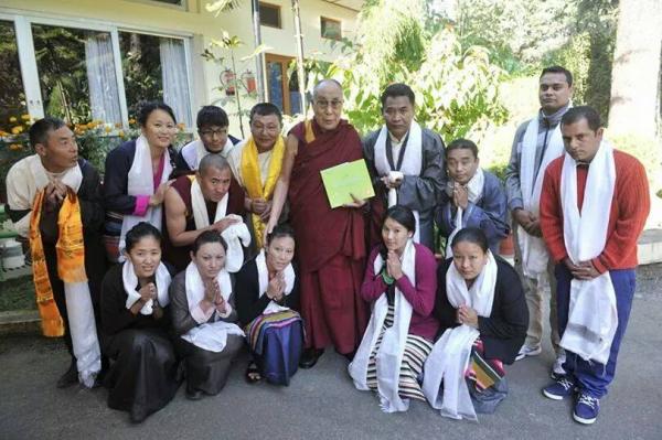 Borse di studio per i rifugiati tibetani